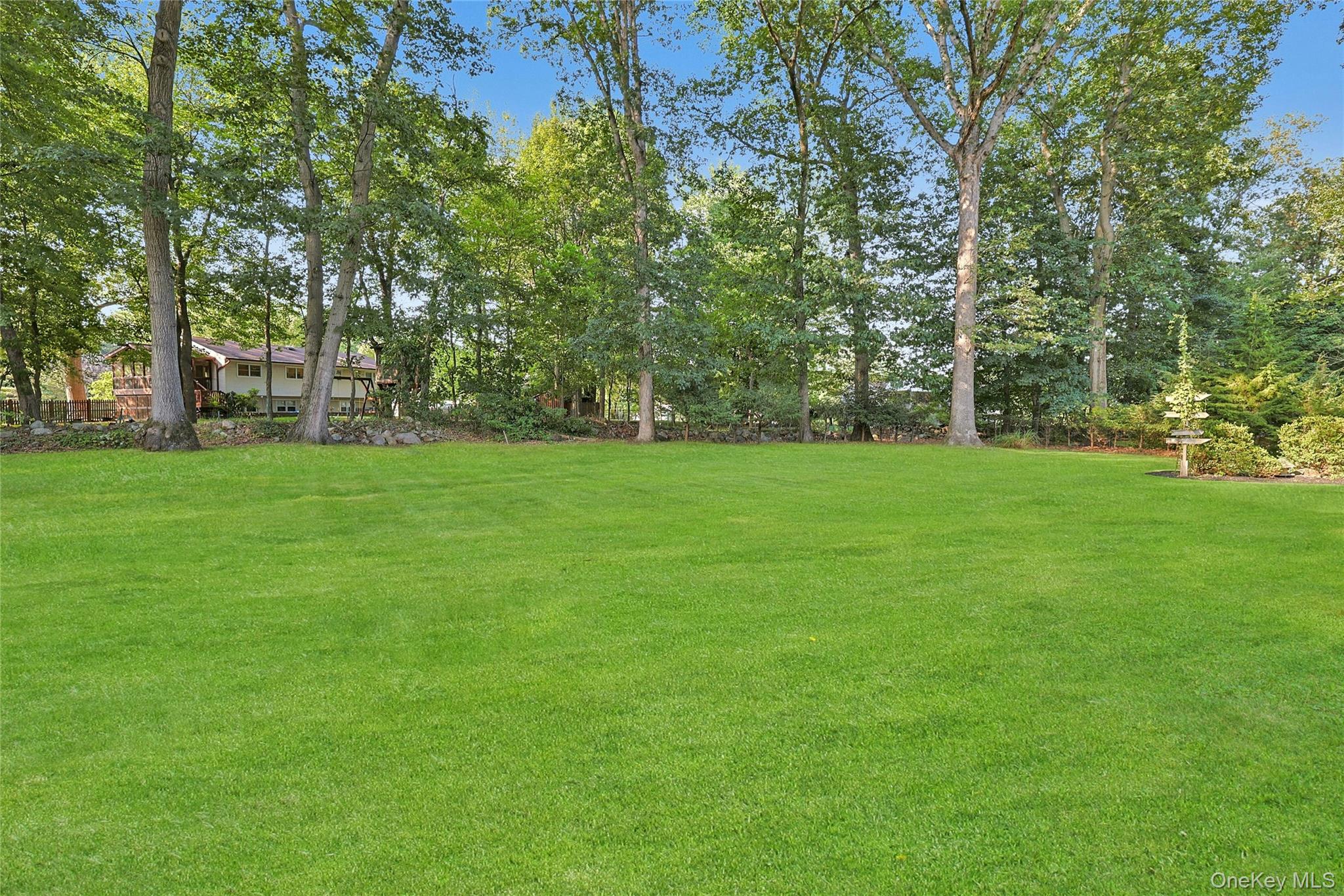 60 Van Buren Street, Pearl River, NY 10965