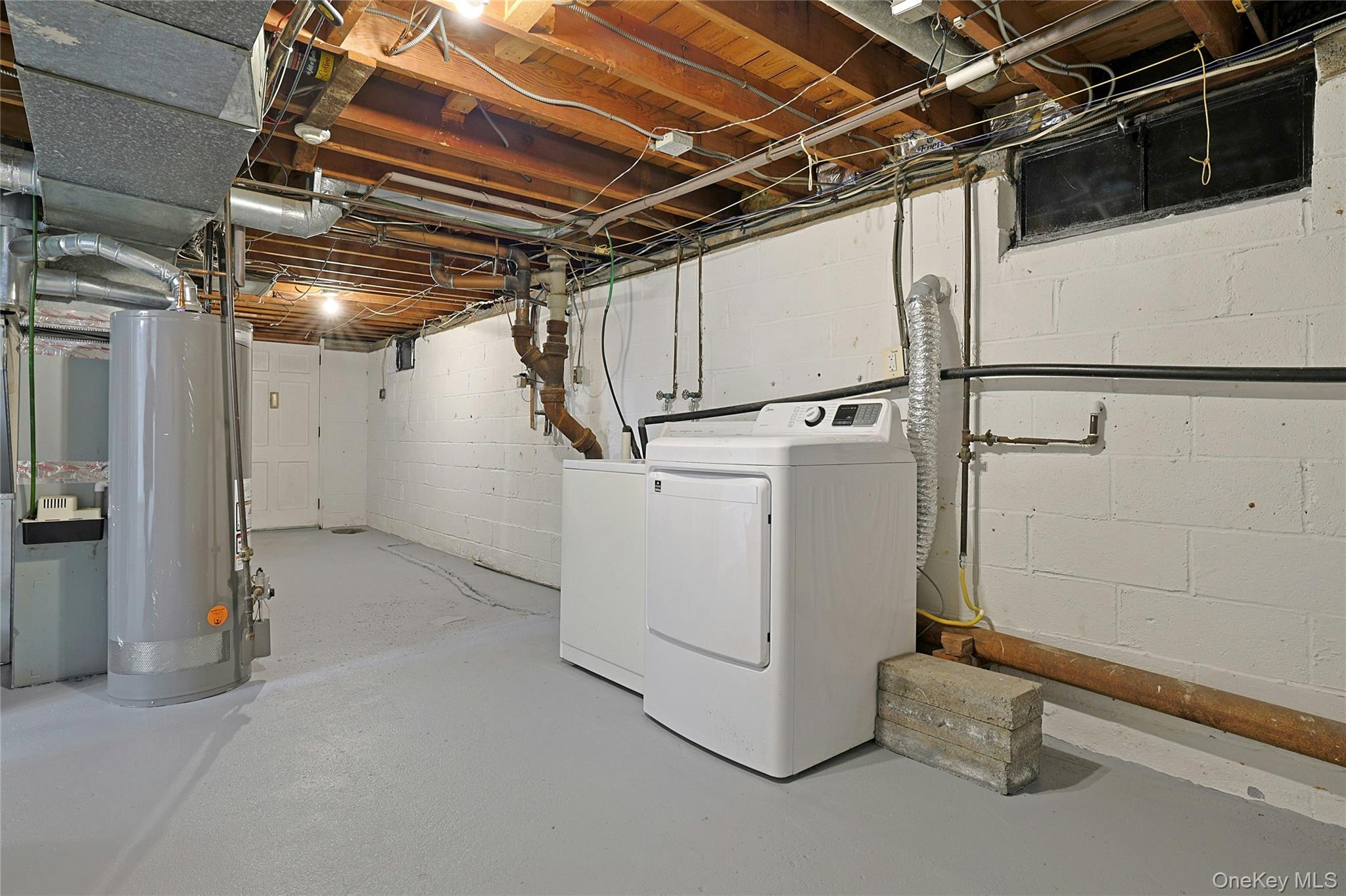 60 Van Buren Street, Pearl River, NY 10965