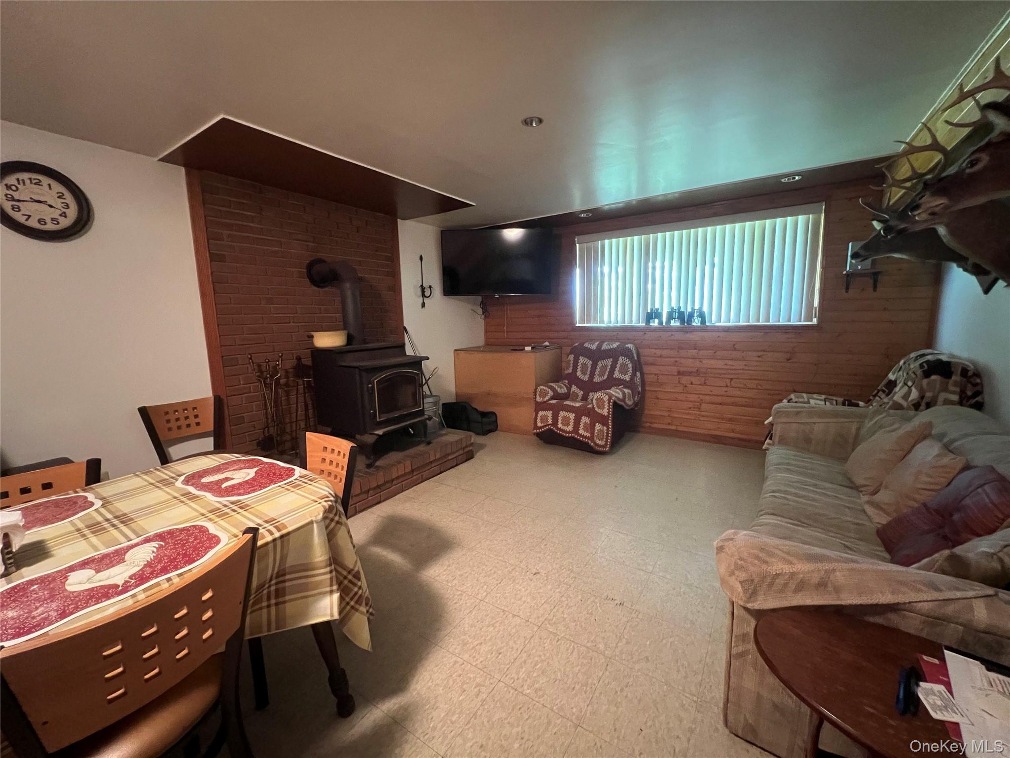 125 Woods Road, Barryville, NY 12719