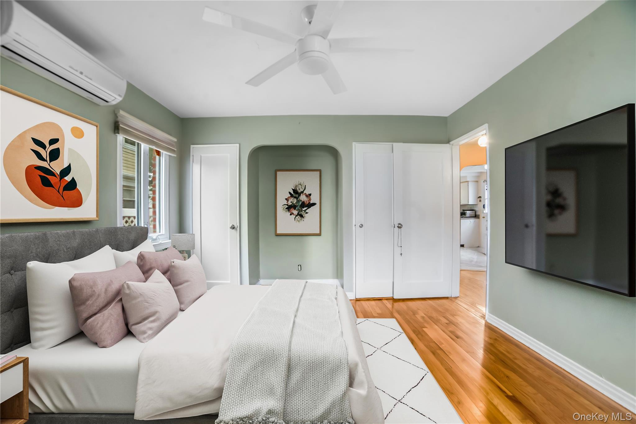 7719 252nd Street, Bellerose, NY 11426