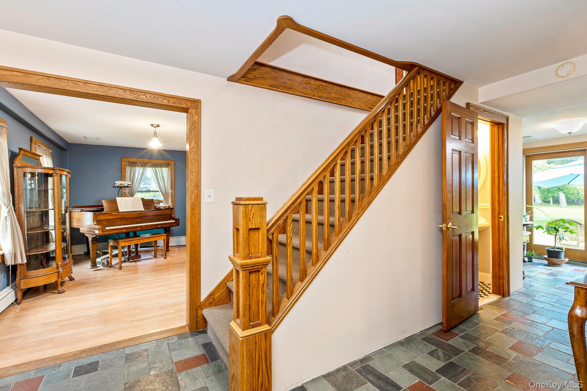 127 North Street, Manorville, NY 11949