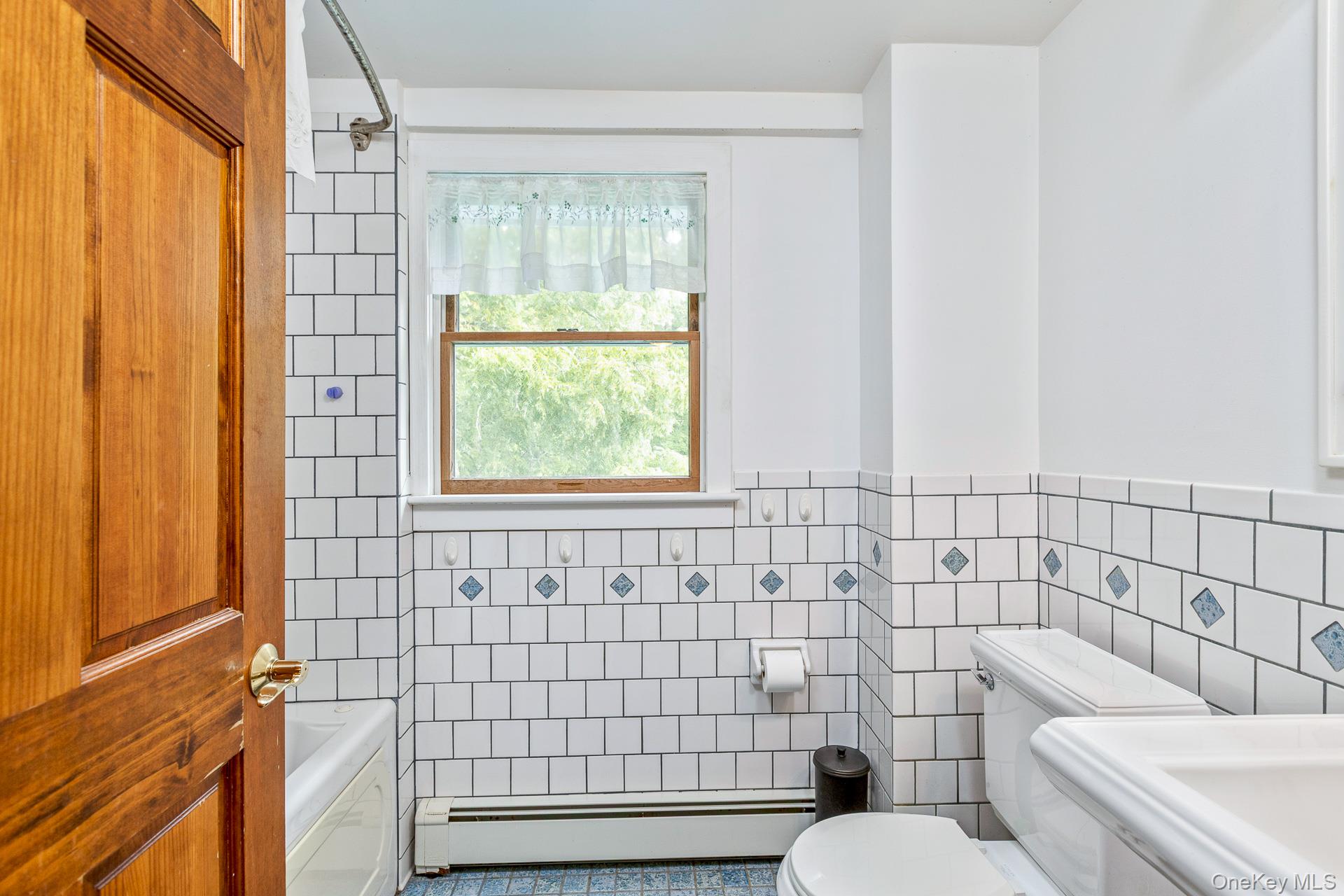 127 North Street, Manorville, NY 11949