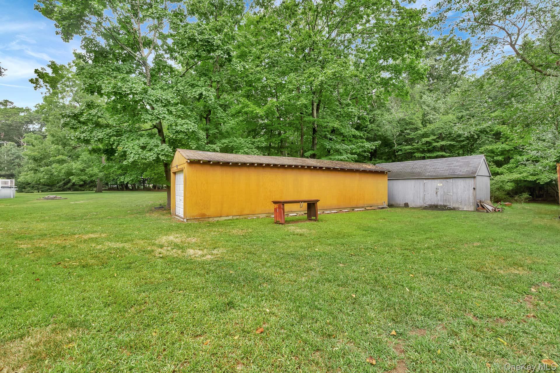 127 North Street, Manorville, NY 11949