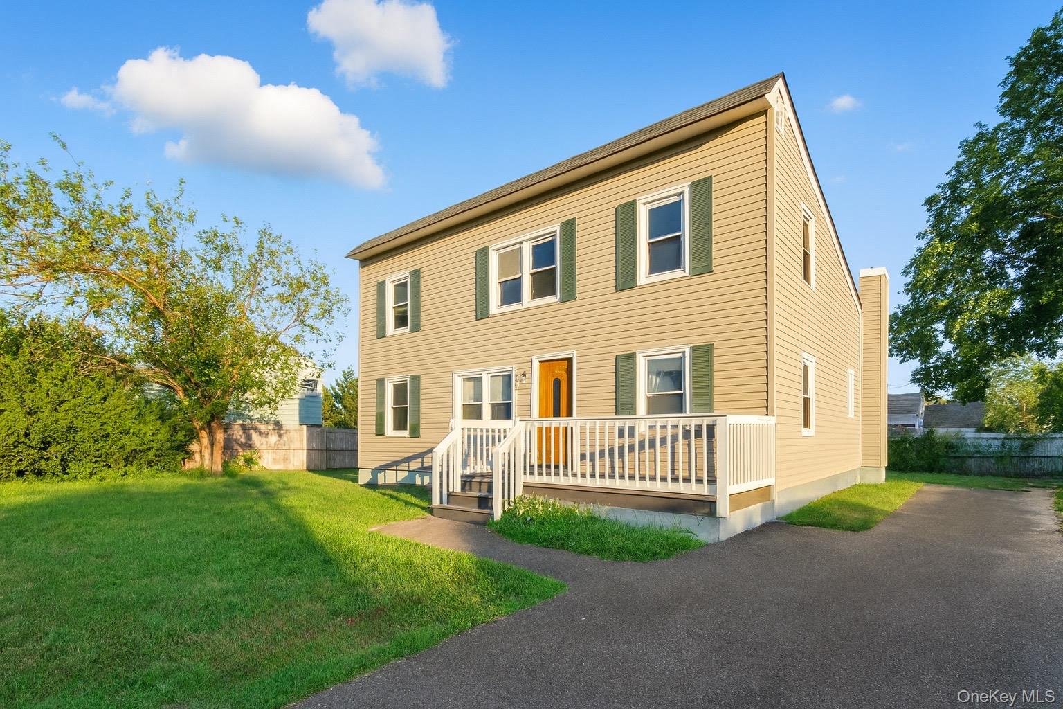 40 White Street, Brentwood, NY 11717