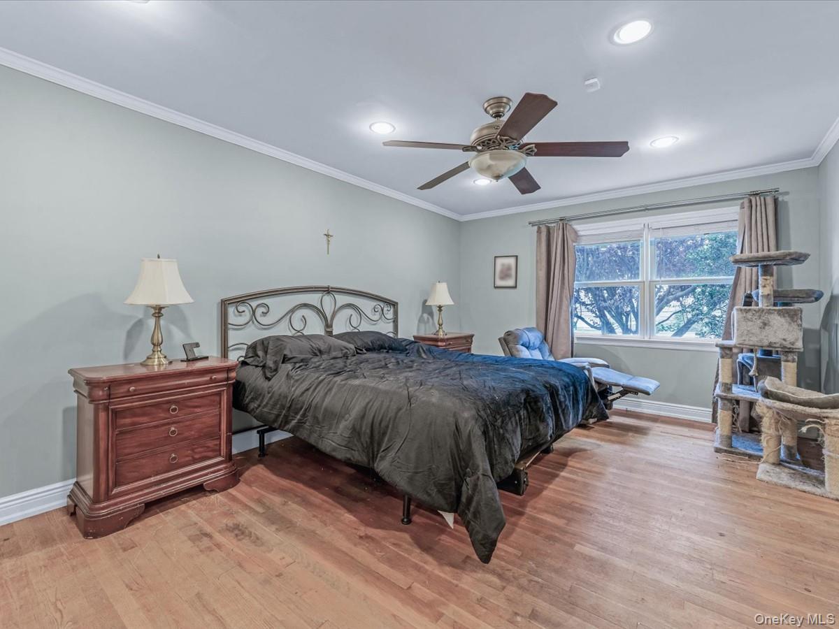 151 Atlantic Avenue, Carle Place, NY 11514