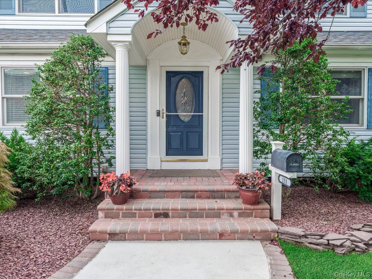 151 Atlantic Avenue, Carle Place, NY 11514