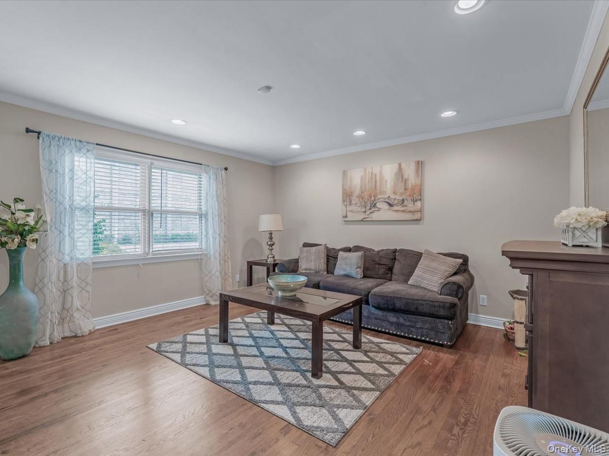 151 Atlantic Avenue, Carle Place, NY 11514