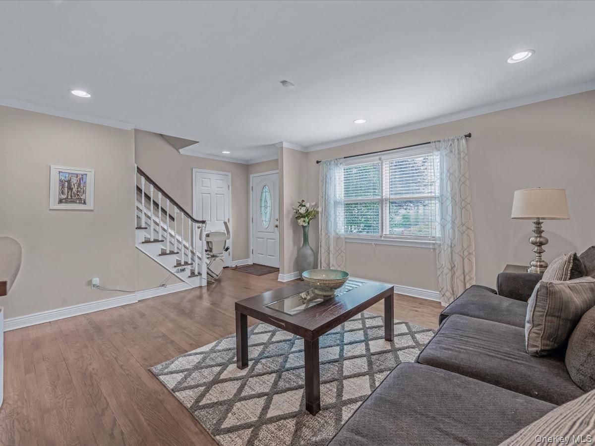 151 Atlantic Avenue, Carle Place, NY 11514