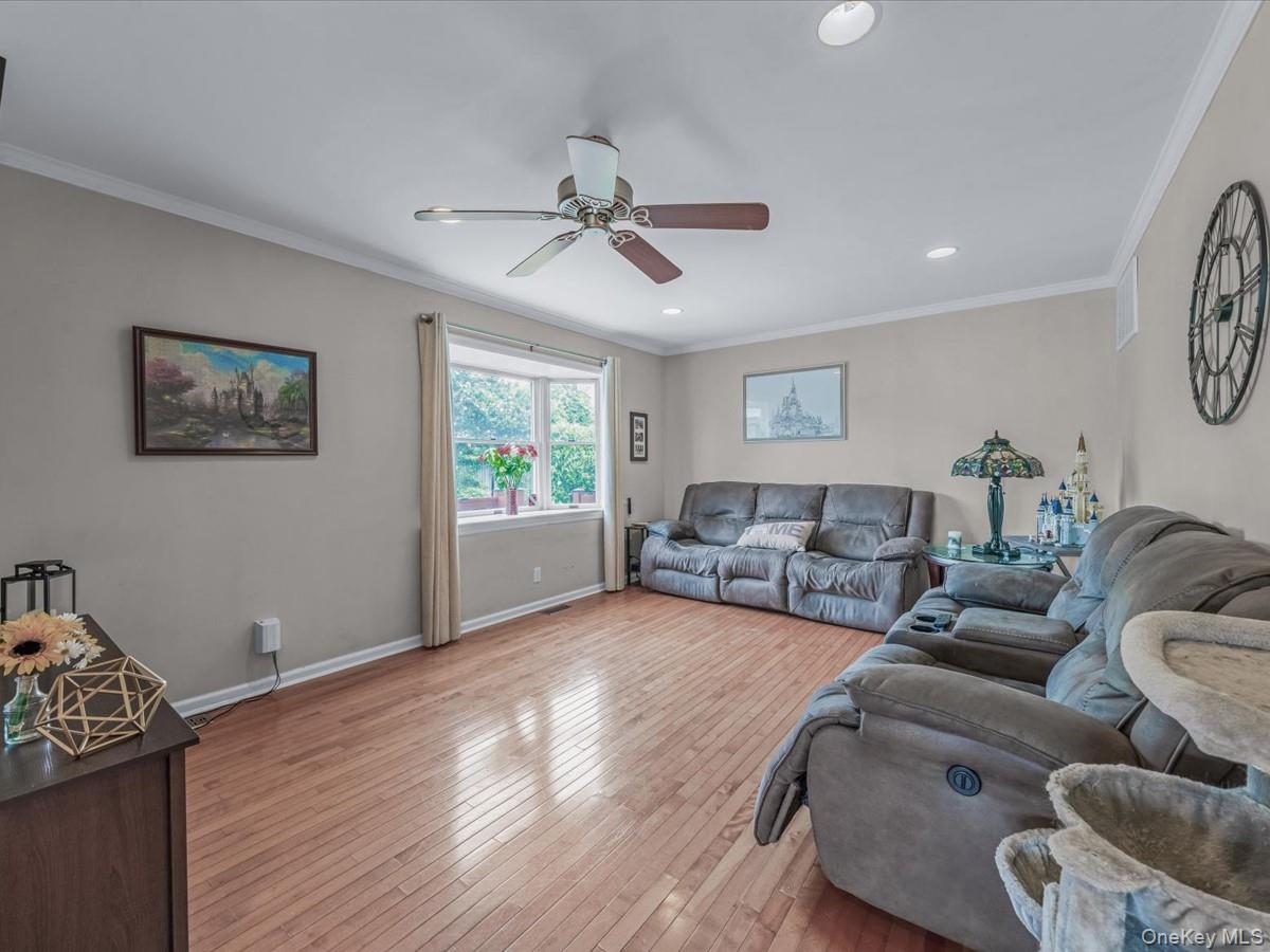 151 Atlantic Avenue, Carle Place, NY 11514