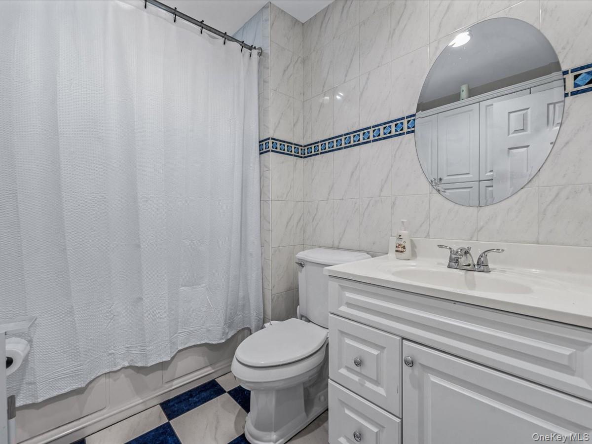 151 Atlantic Avenue, Carle Place, NY 11514