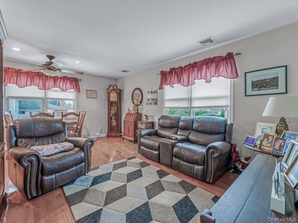 151 Atlantic Avenue, Carle Place, NY 11514