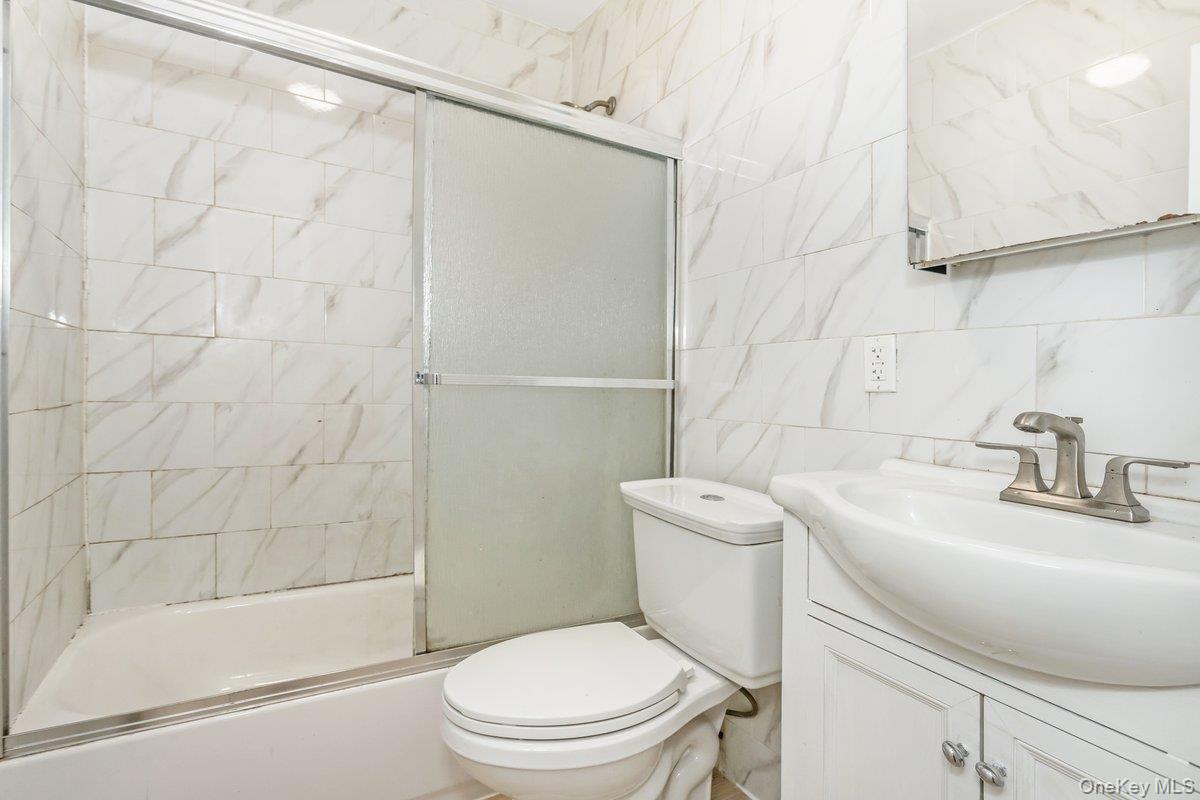 2284 Atlantic Avenue, Brooklyn, NY 11233