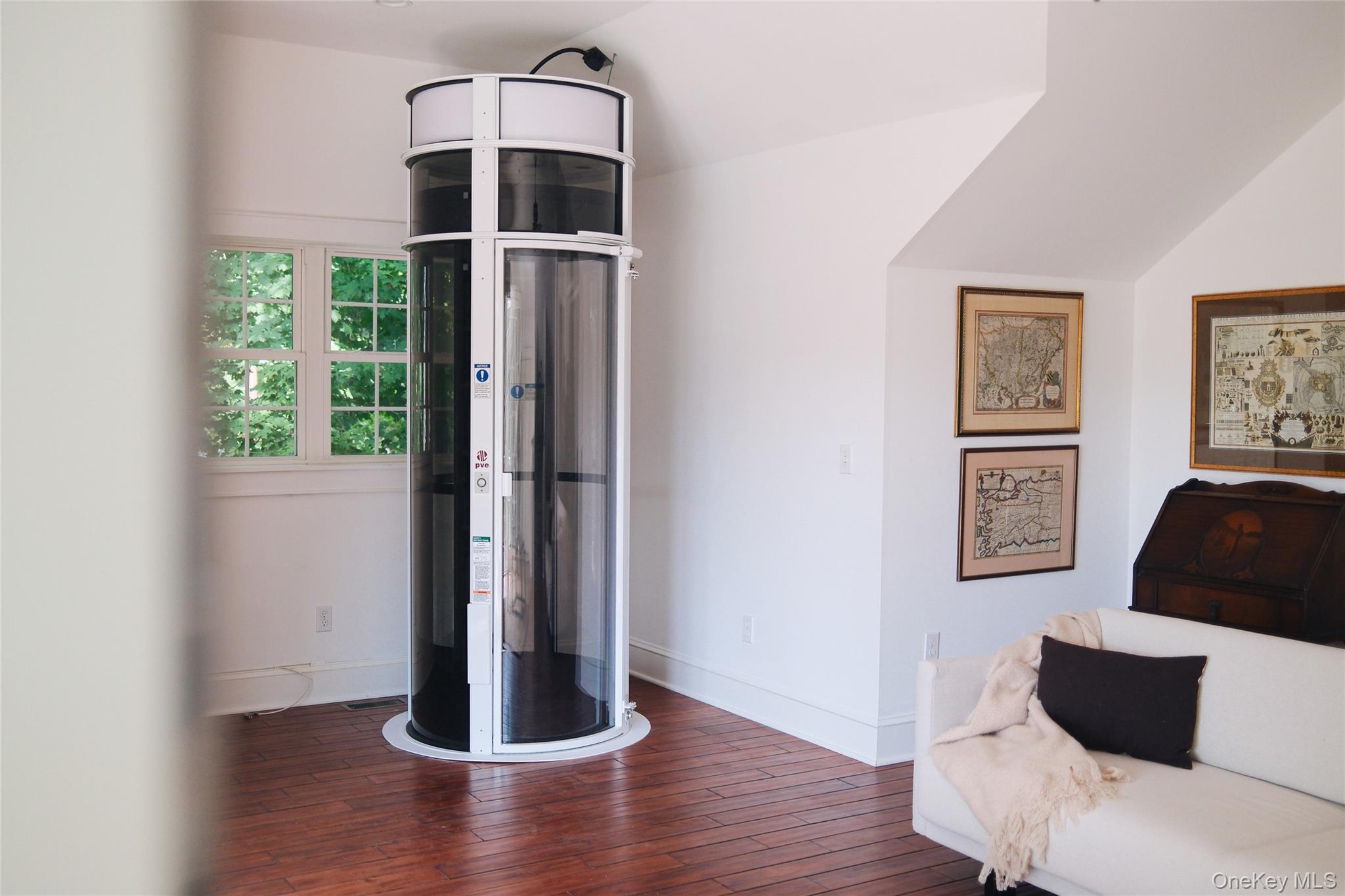 26 CURRY Lane, Hyde Park, NY 12538