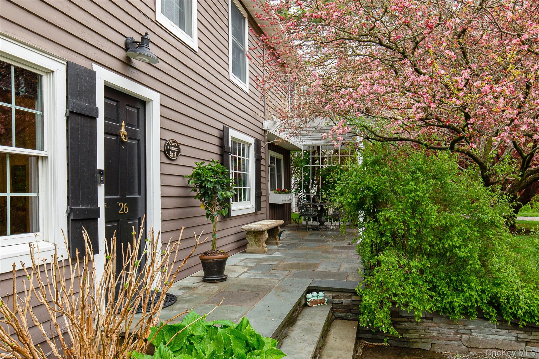 26 CURRY Lane, Hyde Park, NY 12538