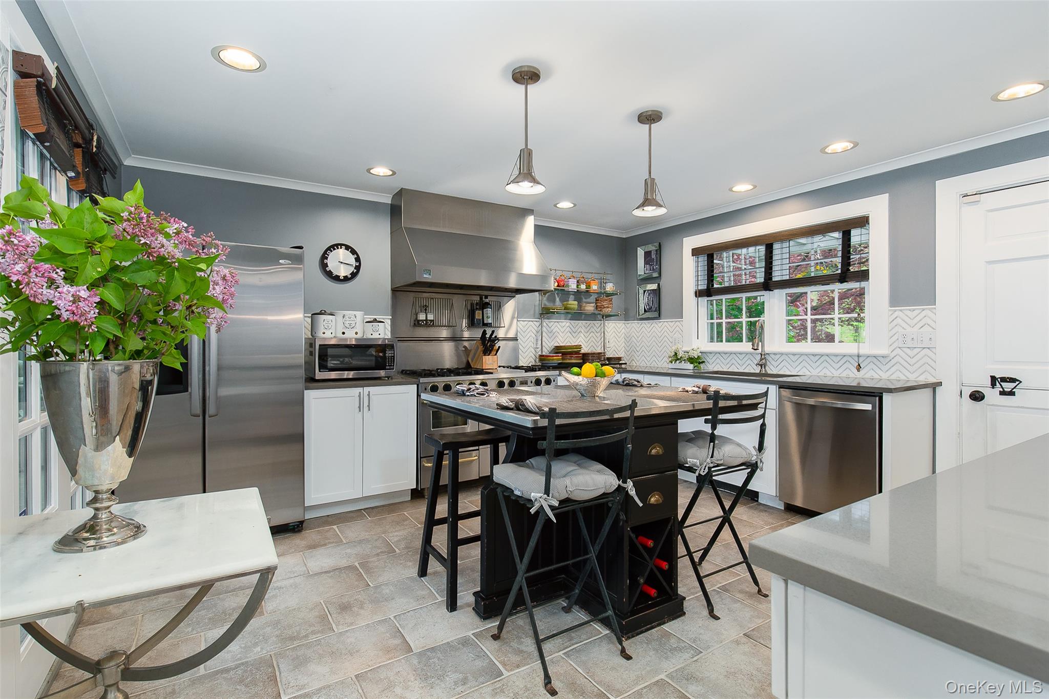 26 CURRY Lane, Hyde Park, NY 12538