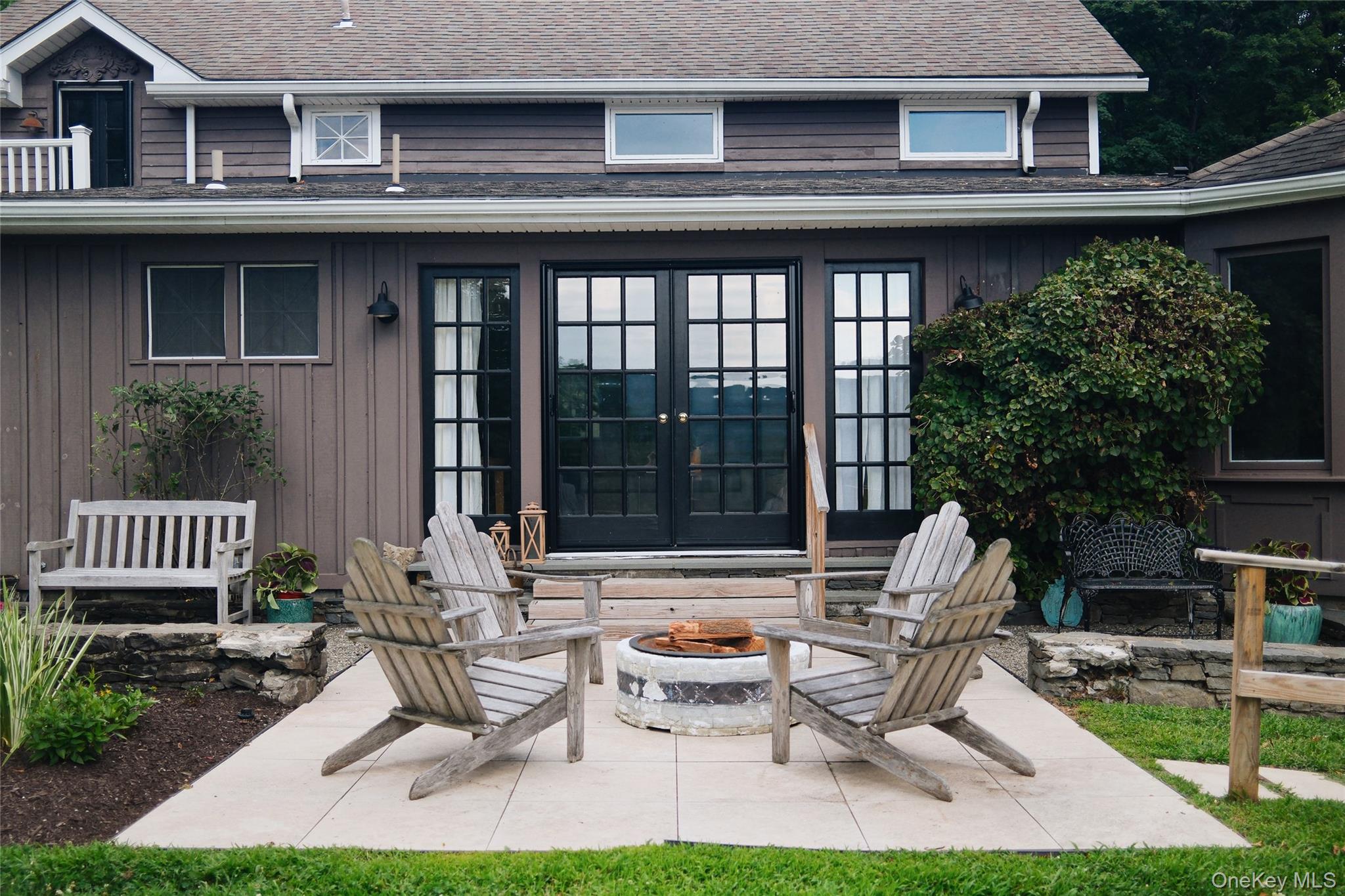 26 CURRY Lane, Hyde Park, NY 12538