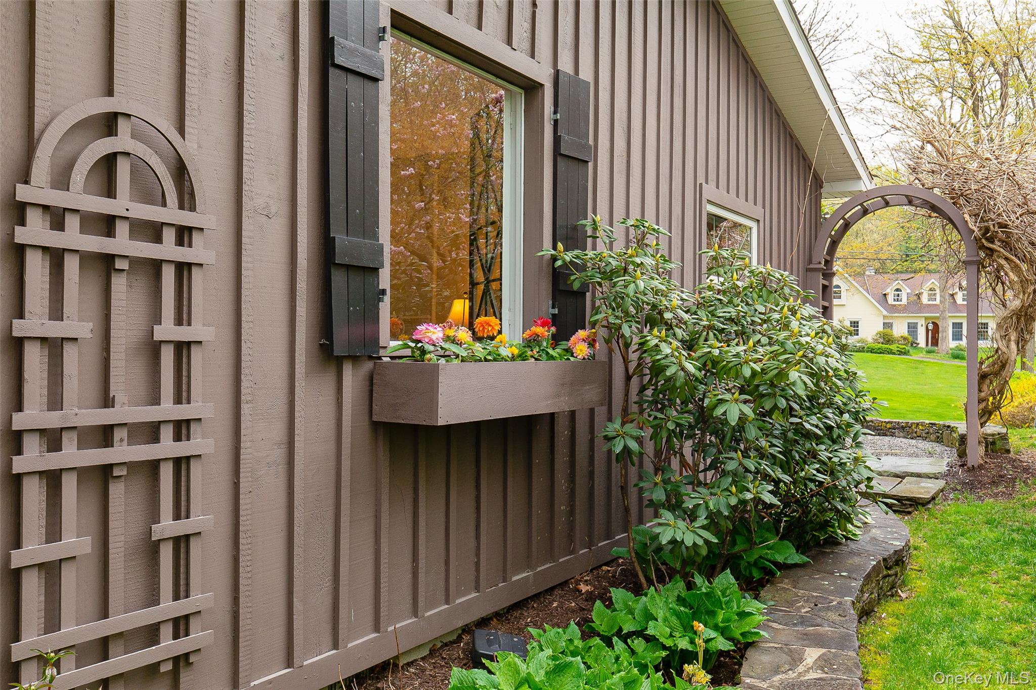 26 CURRY Lane, Hyde Park, NY 12538