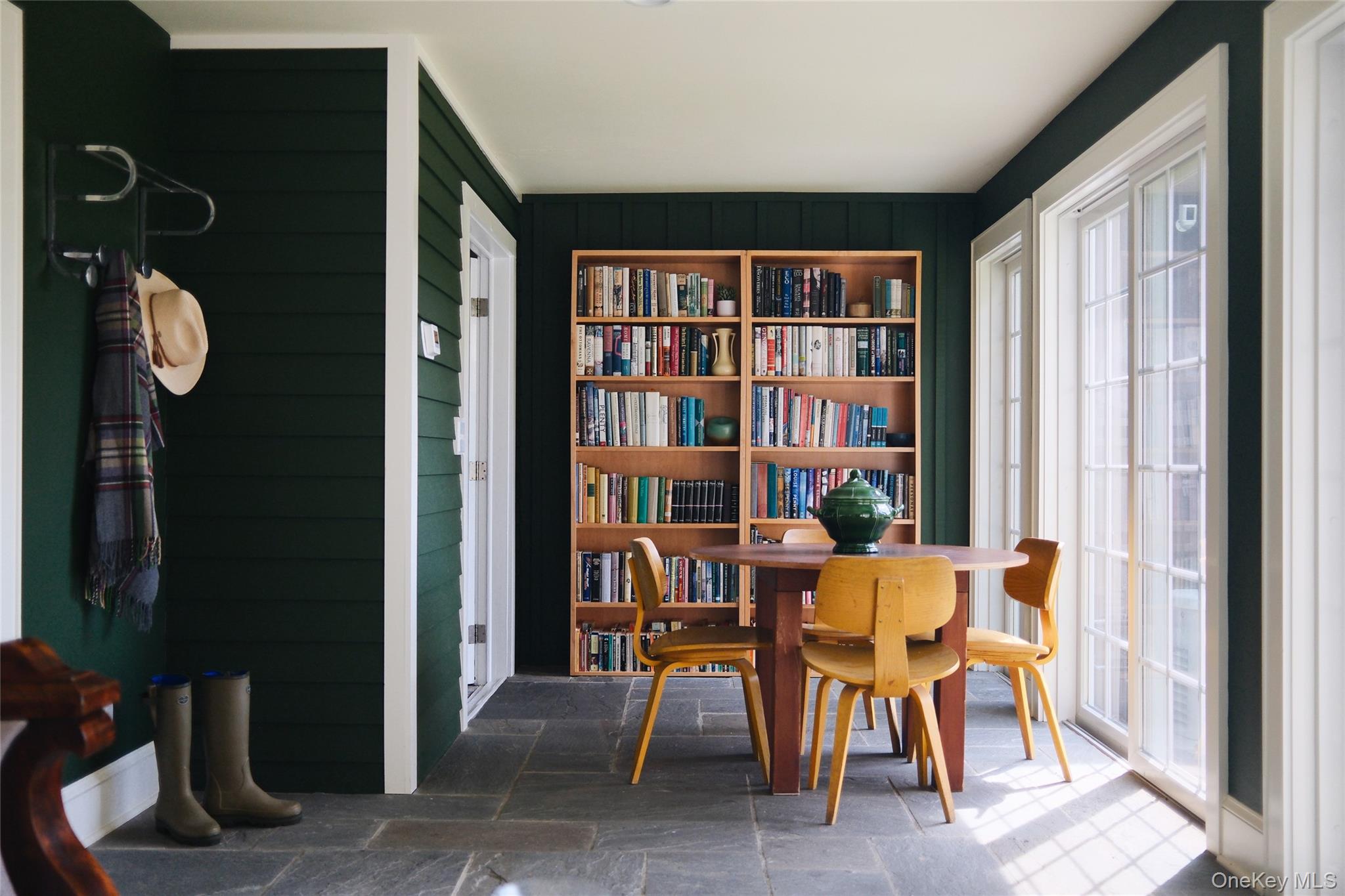 26 CURRY Lane, Hyde Park, NY 12538