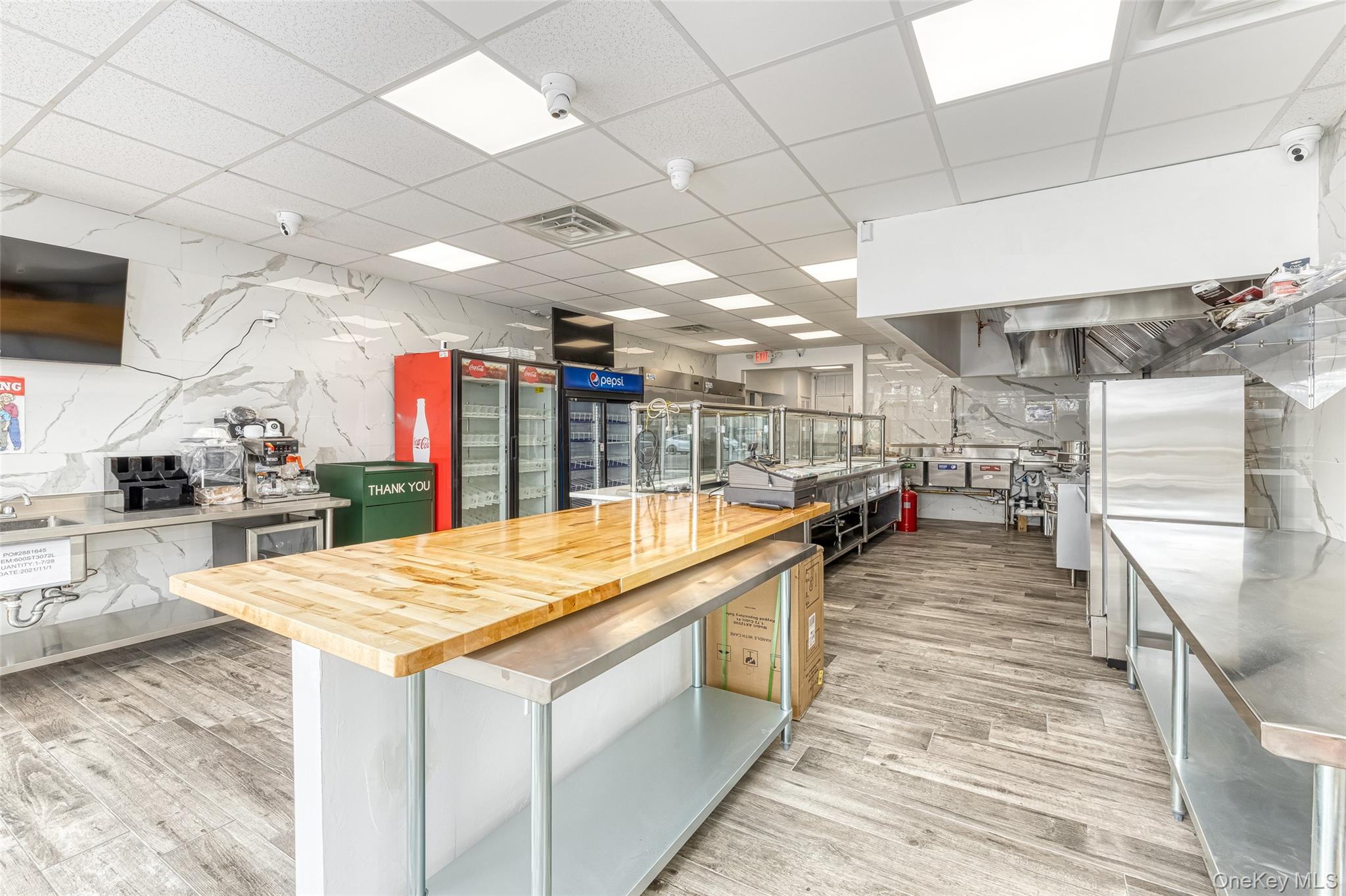 27 Post Avenue, Westbury, NY 11590