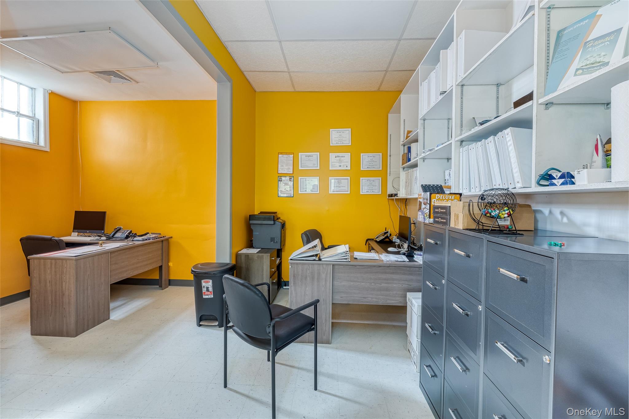 27 Post Avenue, Westbury, NY 11590