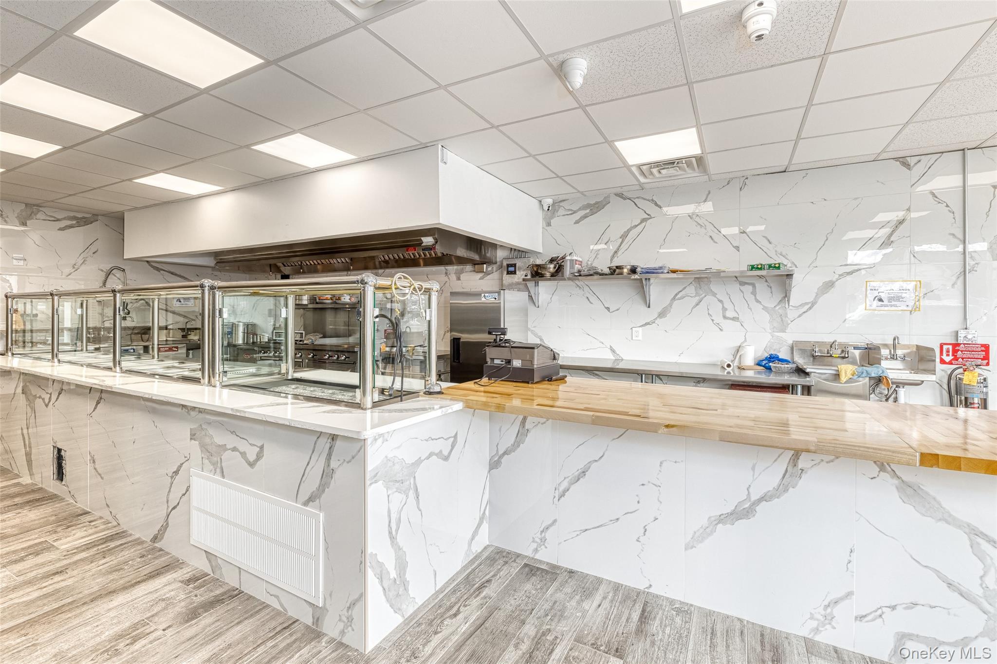 27 Post Avenue, Westbury, NY 11590