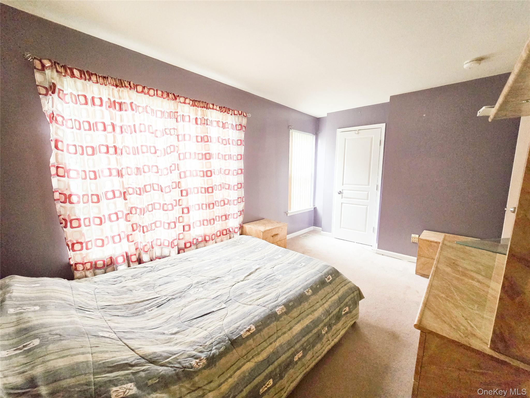 31 Stahlman Lane, Patchogue, NY 11772