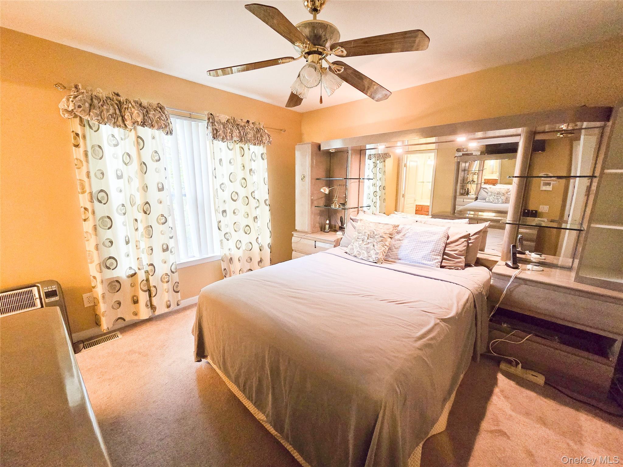 31 Stahlman Lane, Patchogue, NY 11772