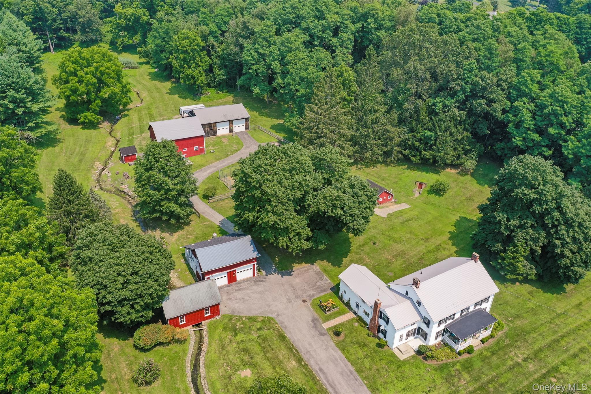 163 Gardner Hollow Road, Poughquag, NY 12570