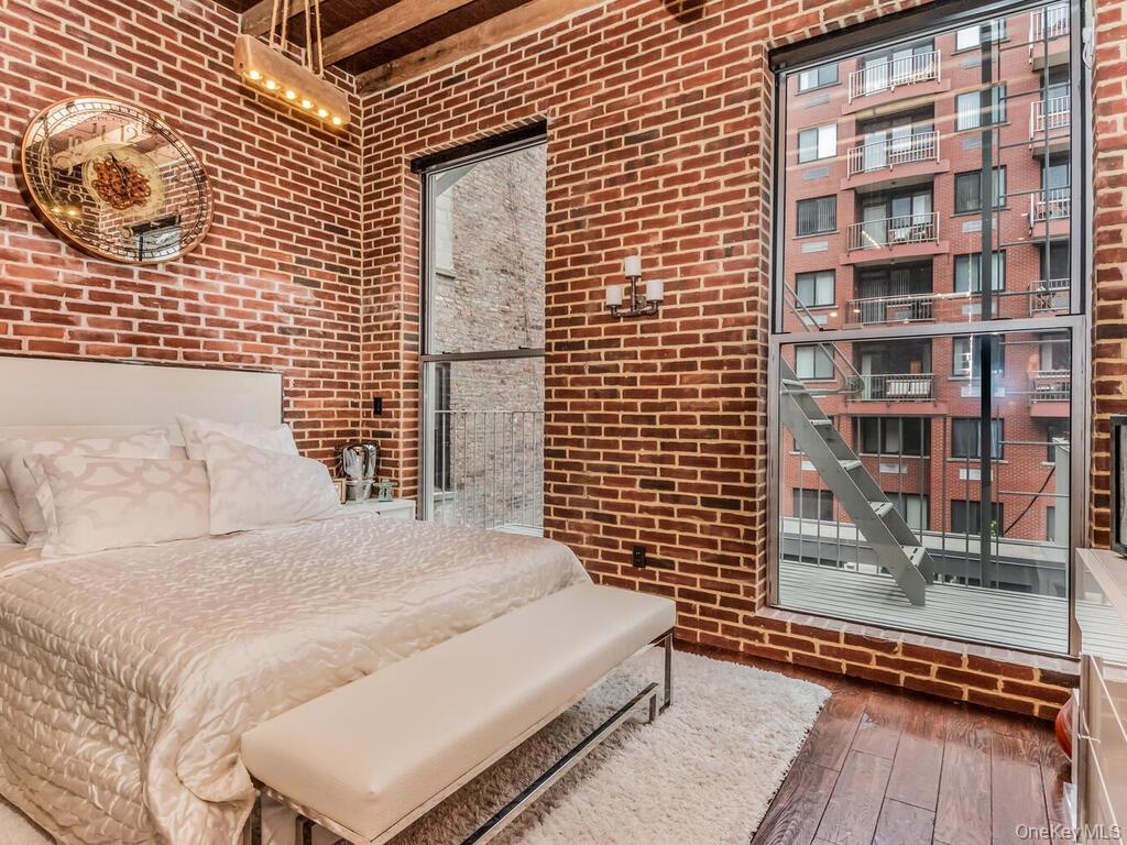 224 E 14th Street # 1, New York (Manhattan), NY 10003