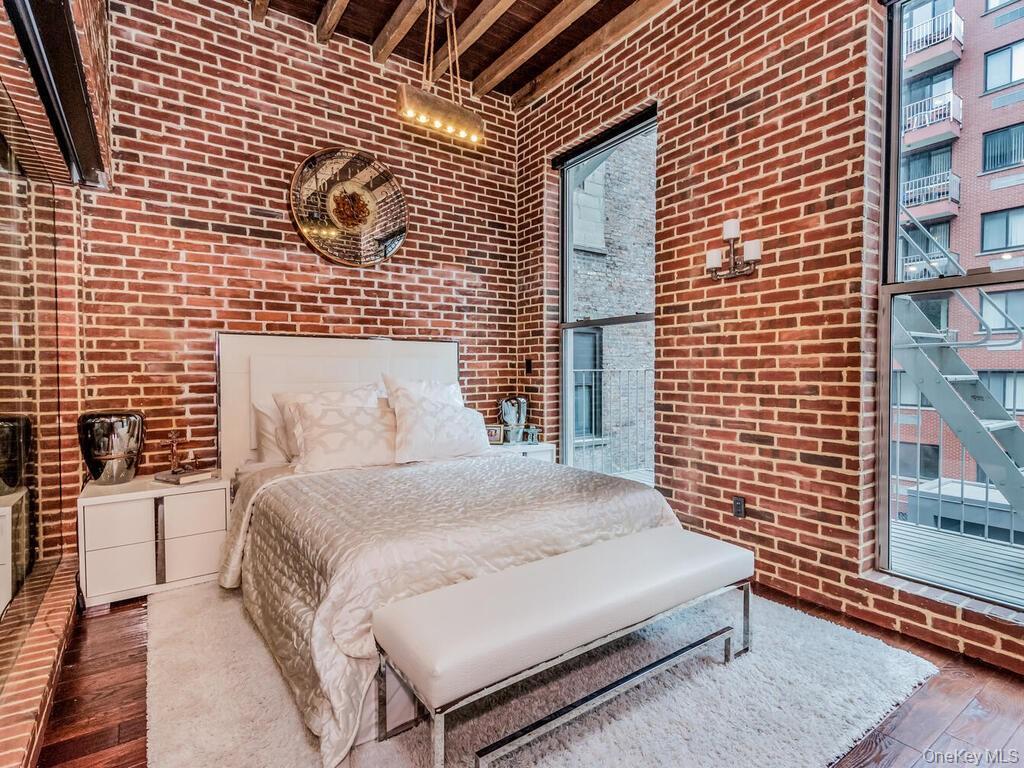 224 E 14th Street # 1, New York (Manhattan), NY 10003