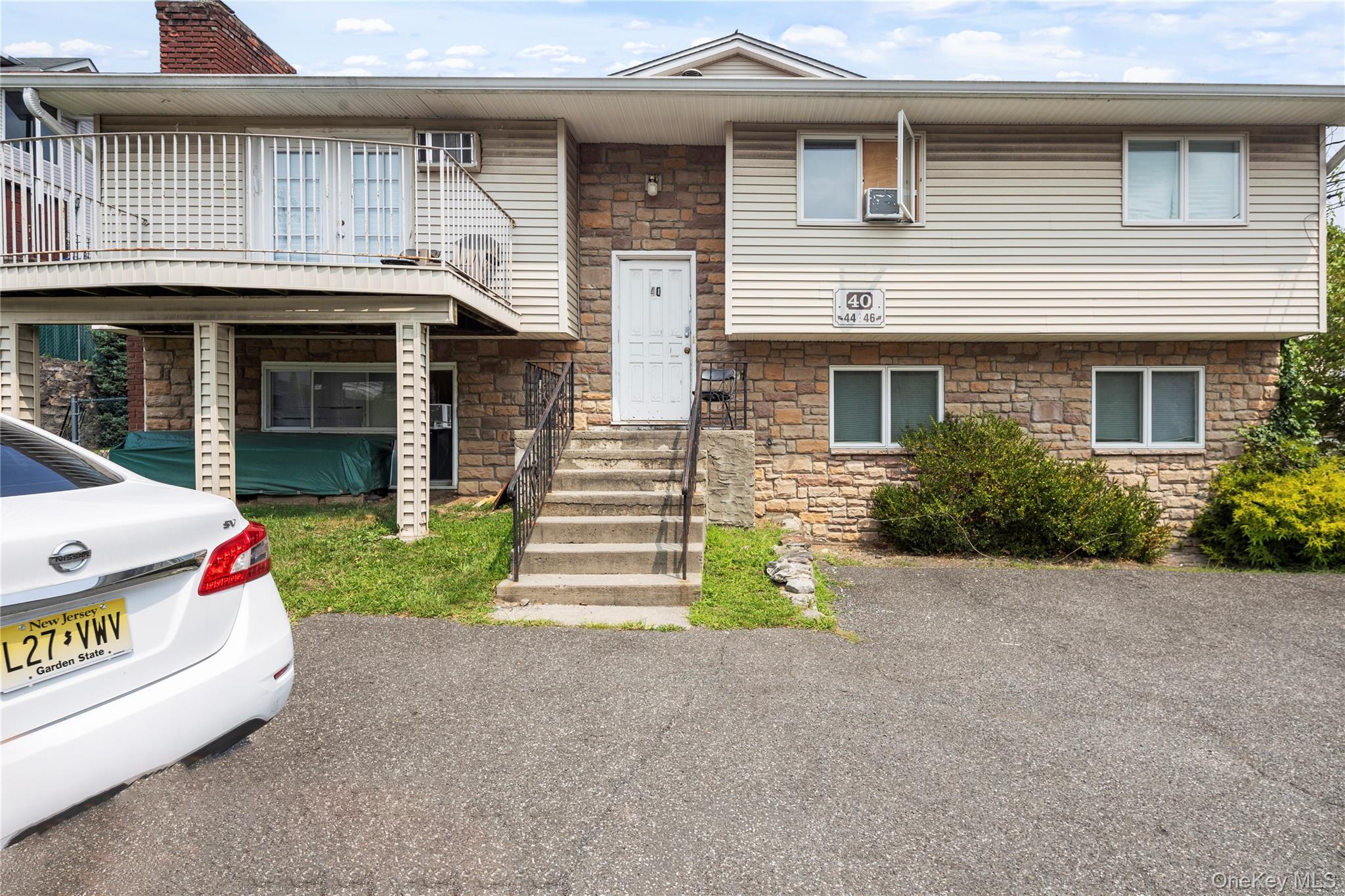 40 Calvert Drive, Monsey, NY 10952