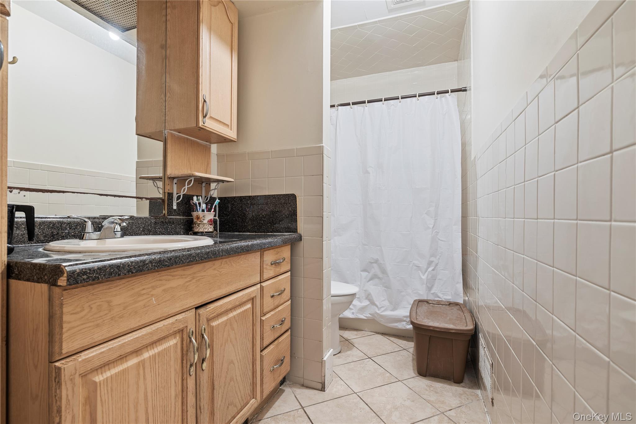 40 Calvert Drive, Monsey, NY 10952