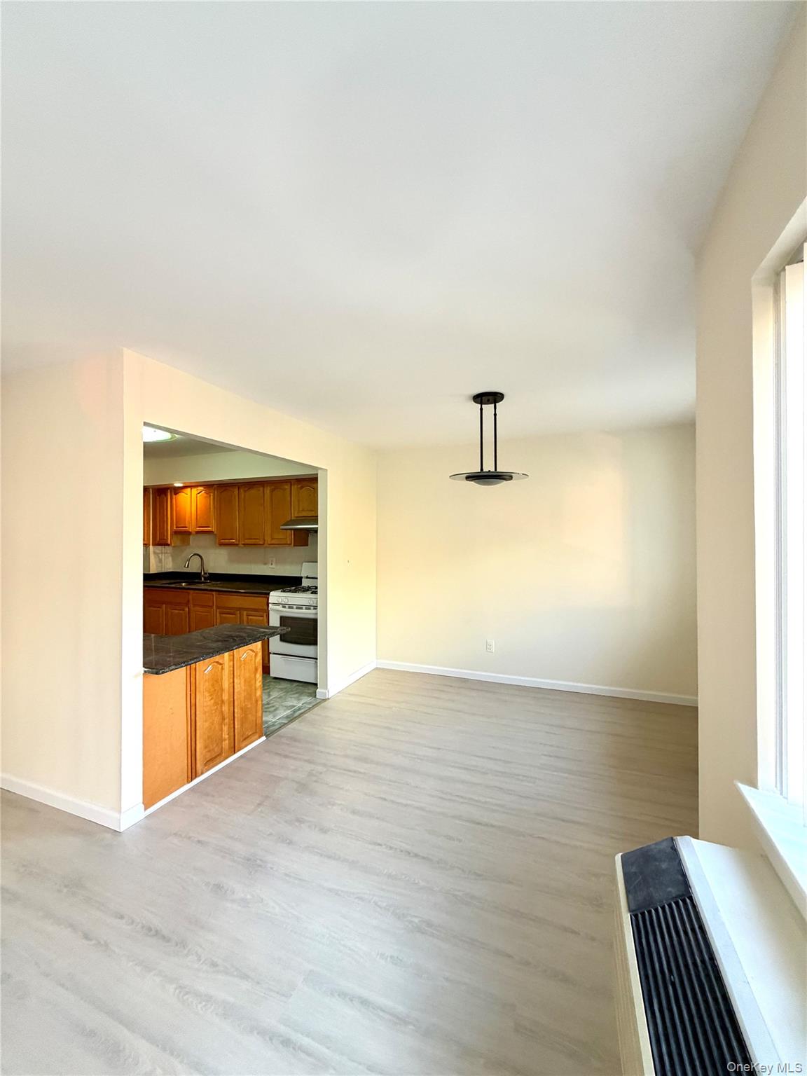 71-34 163rd Street # 3, Fresh Meadows, NY 11365