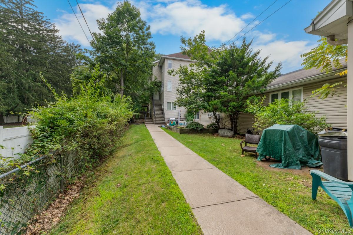 141 Blauvelt Road # 103, Monsey, NY 10952