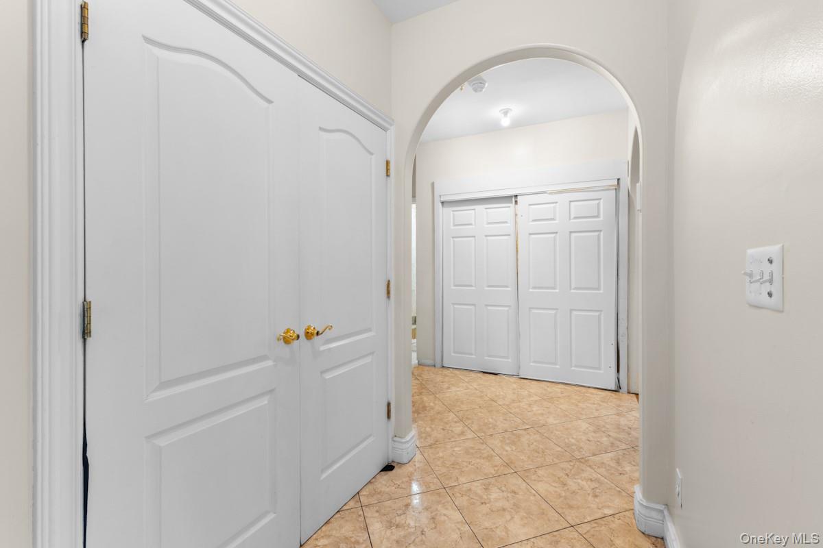 141 Blauvelt Road # 103, Monsey, NY 10952