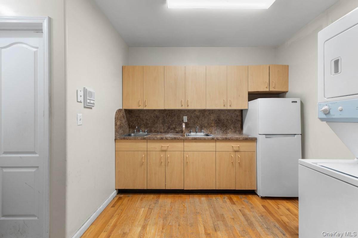 141 Blauvelt Road # 103, Monsey, NY 10952