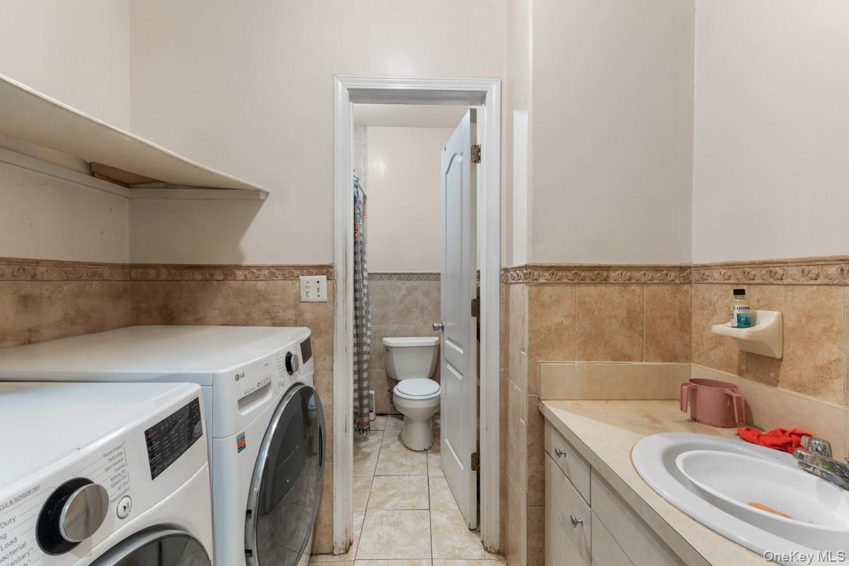 141 Blauvelt Road # 103, Monsey, NY 10952