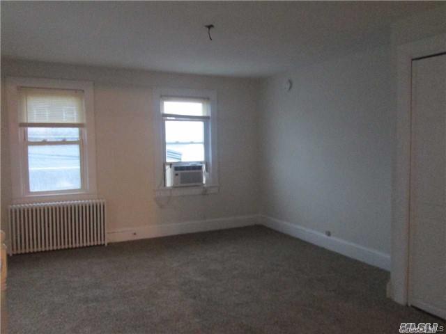 5 Elm Street # A & B, Greenvale, NY 11548