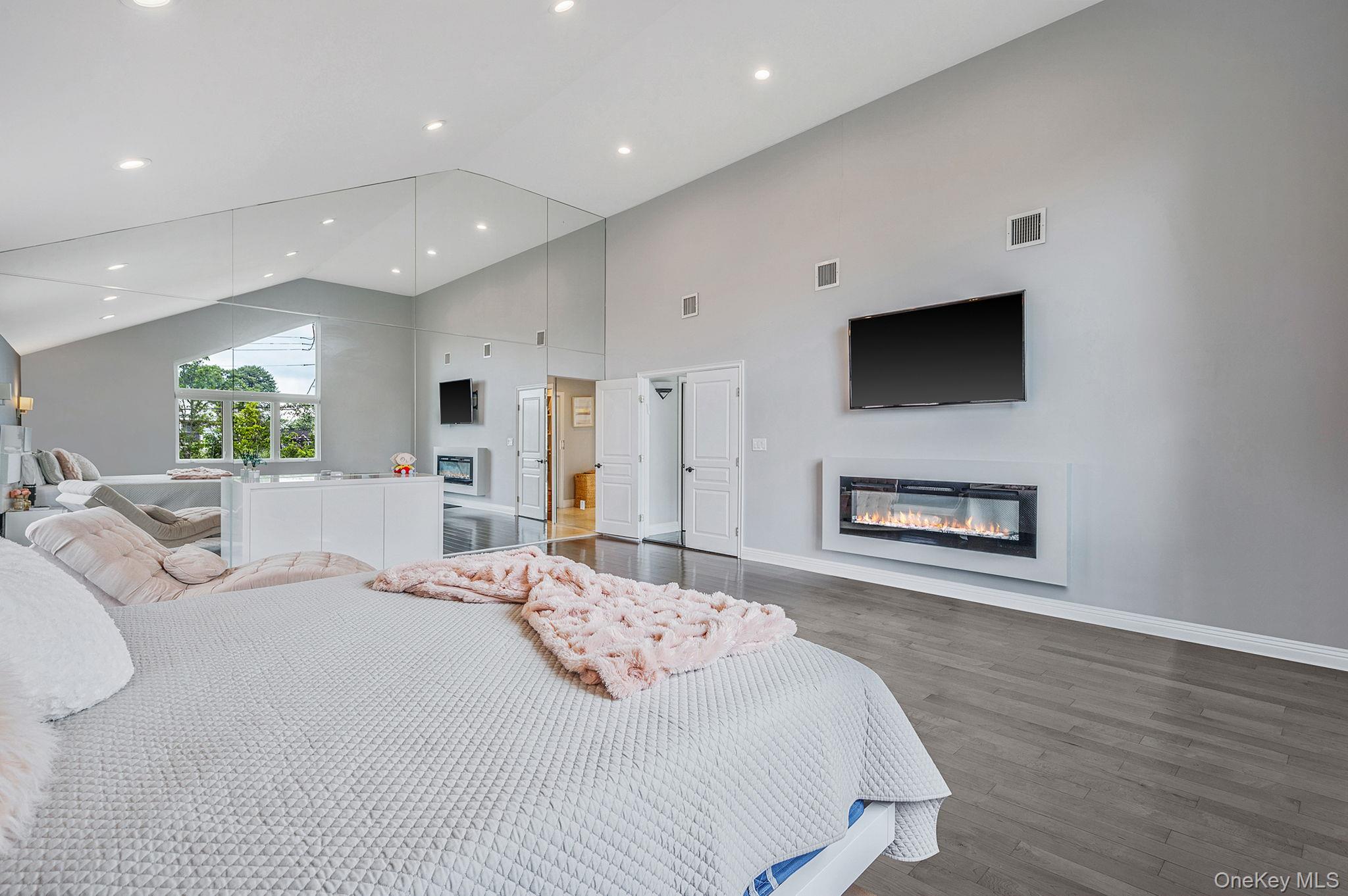 94 Forest Avenue, Massapequa, NY 11758