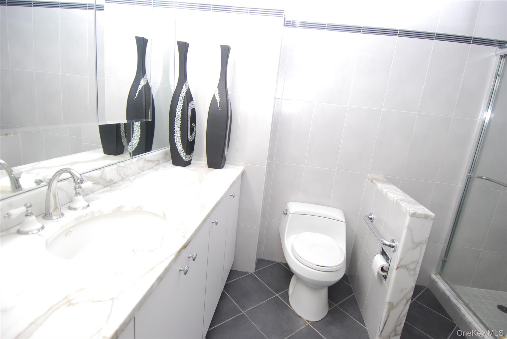 26910 Grand Central Parkway # 31G, Floral Park, NY 11005