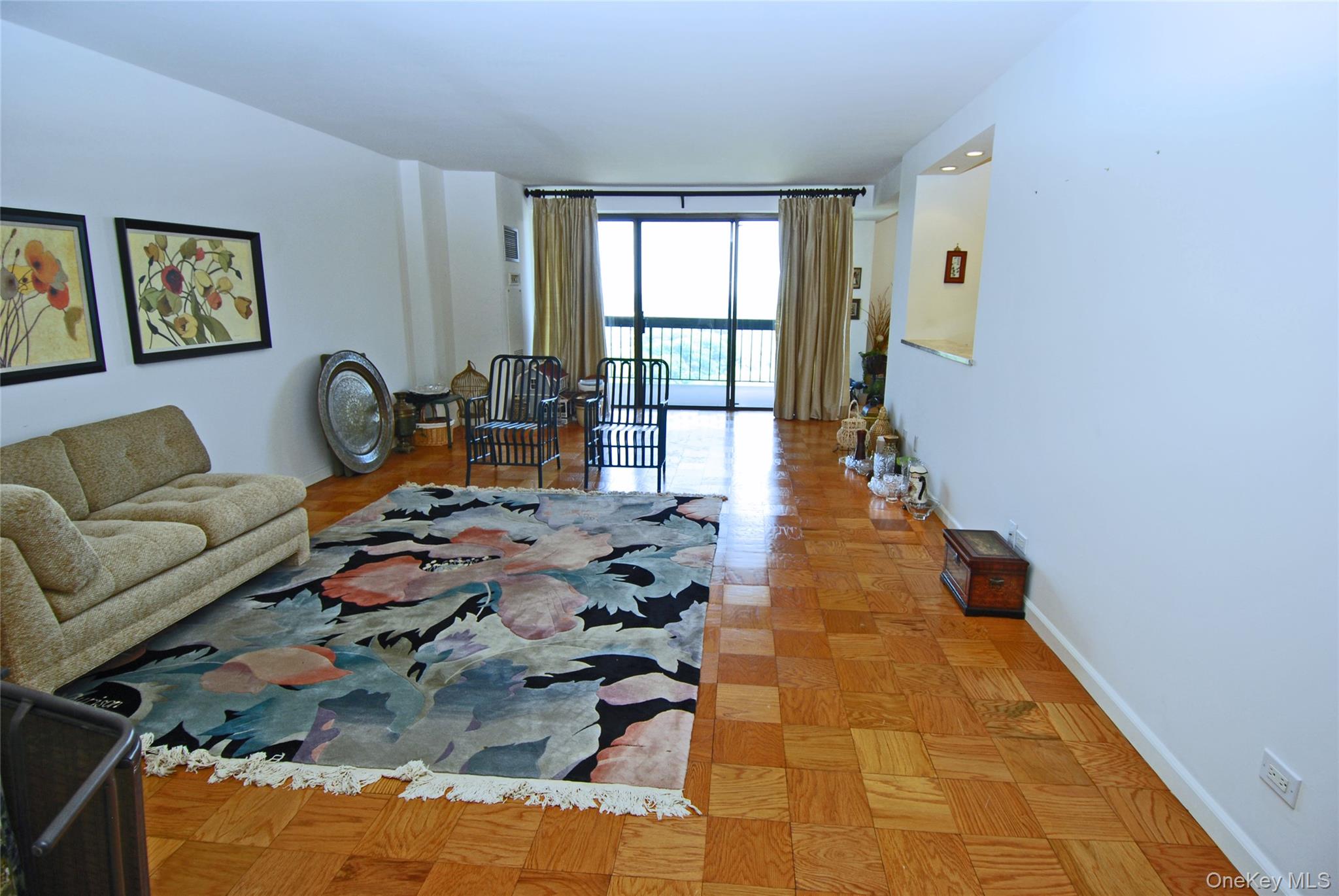 26910 Grand Central Parkway # 31G, Floral Park, NY 11005