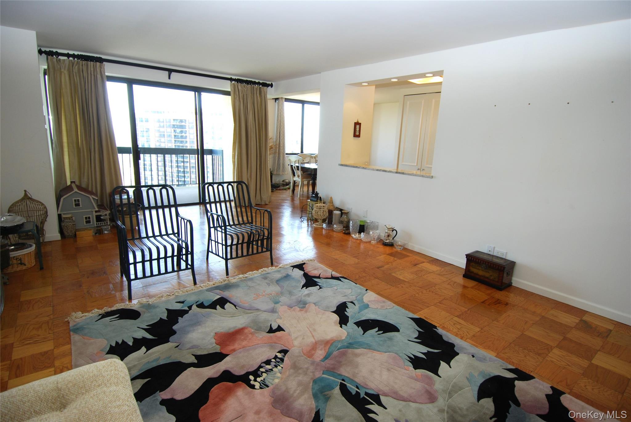 26910 Grand Central Parkway # 31G, Floral Park, NY 11005