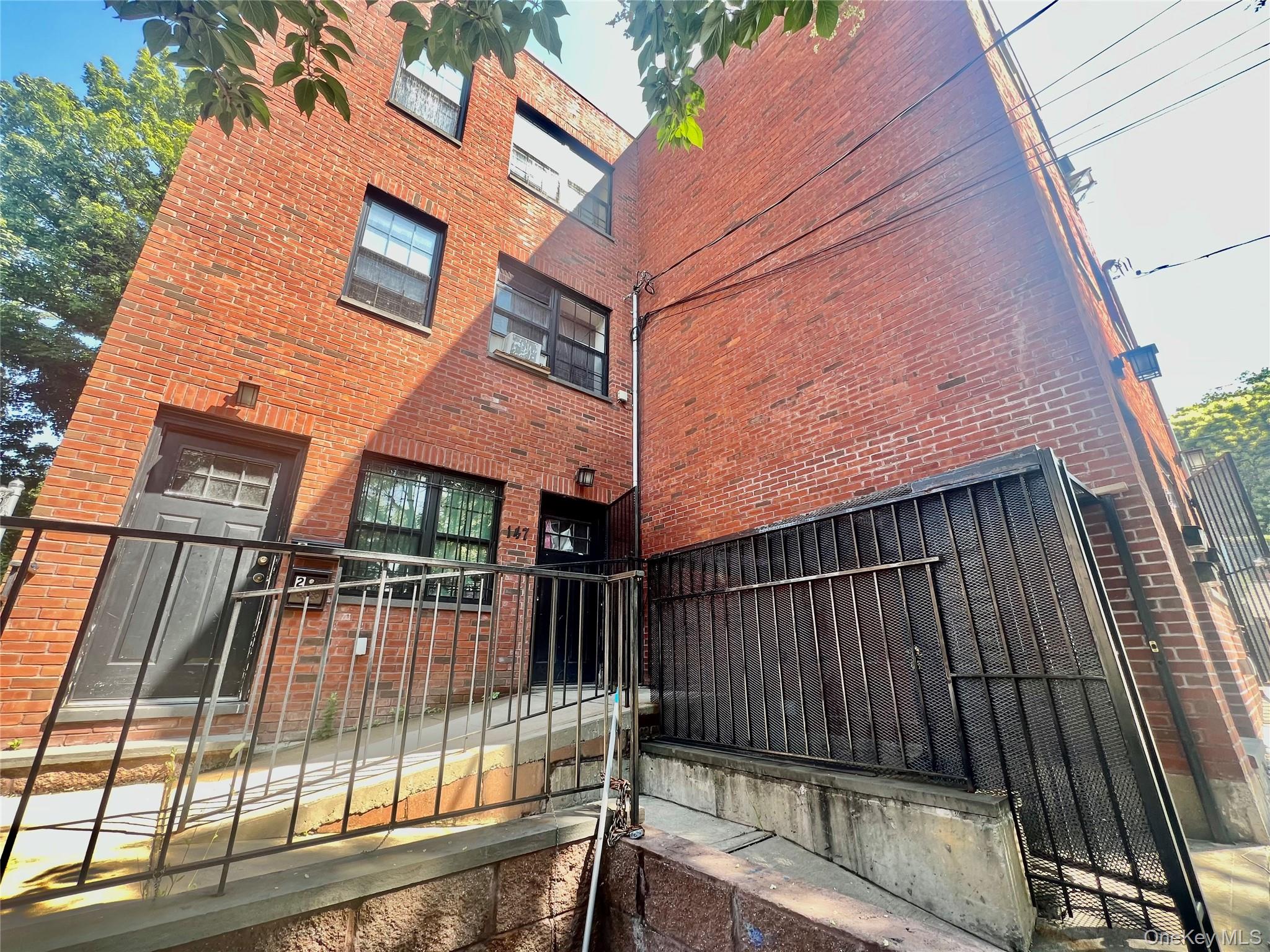 143 Scribner Avenue, Staten Island, NY 10301
