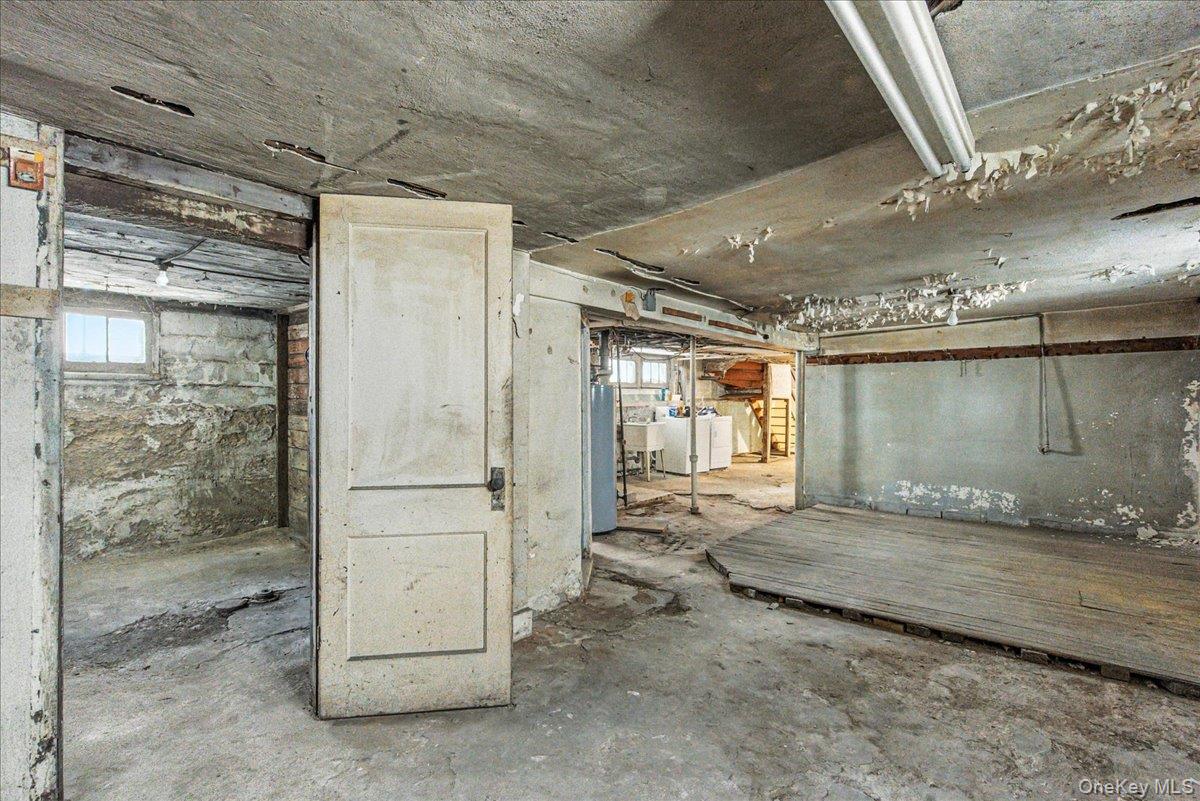 9015 Bayview Place, Brooklyn, NY 11236