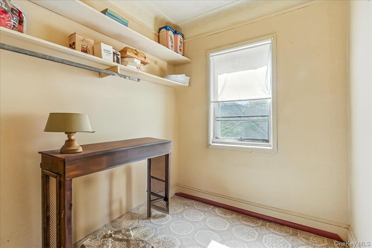 9015 Bayview Place, Brooklyn, NY 11236