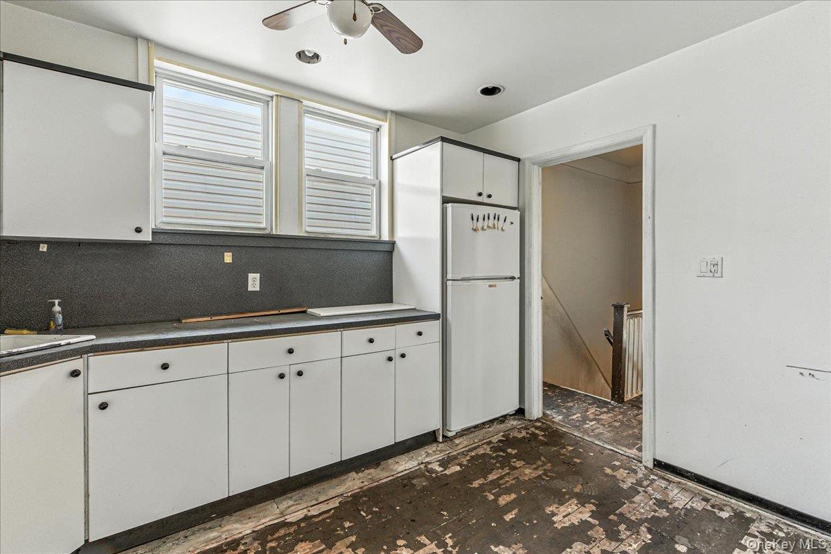 9015 Bayview Place, Brooklyn, NY 11236