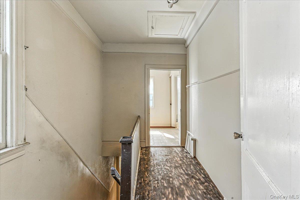 9015 Bayview Place, Brooklyn, NY 11236