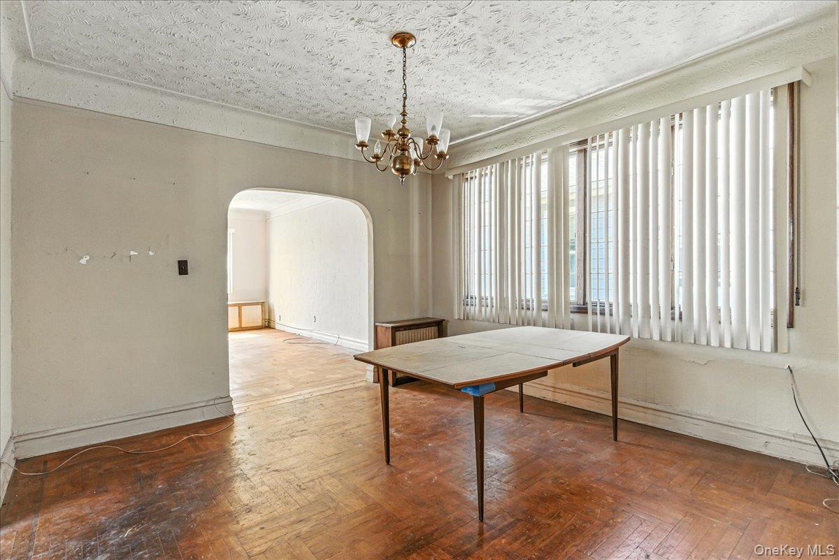 9015 Bayview Place, Brooklyn, NY 11236