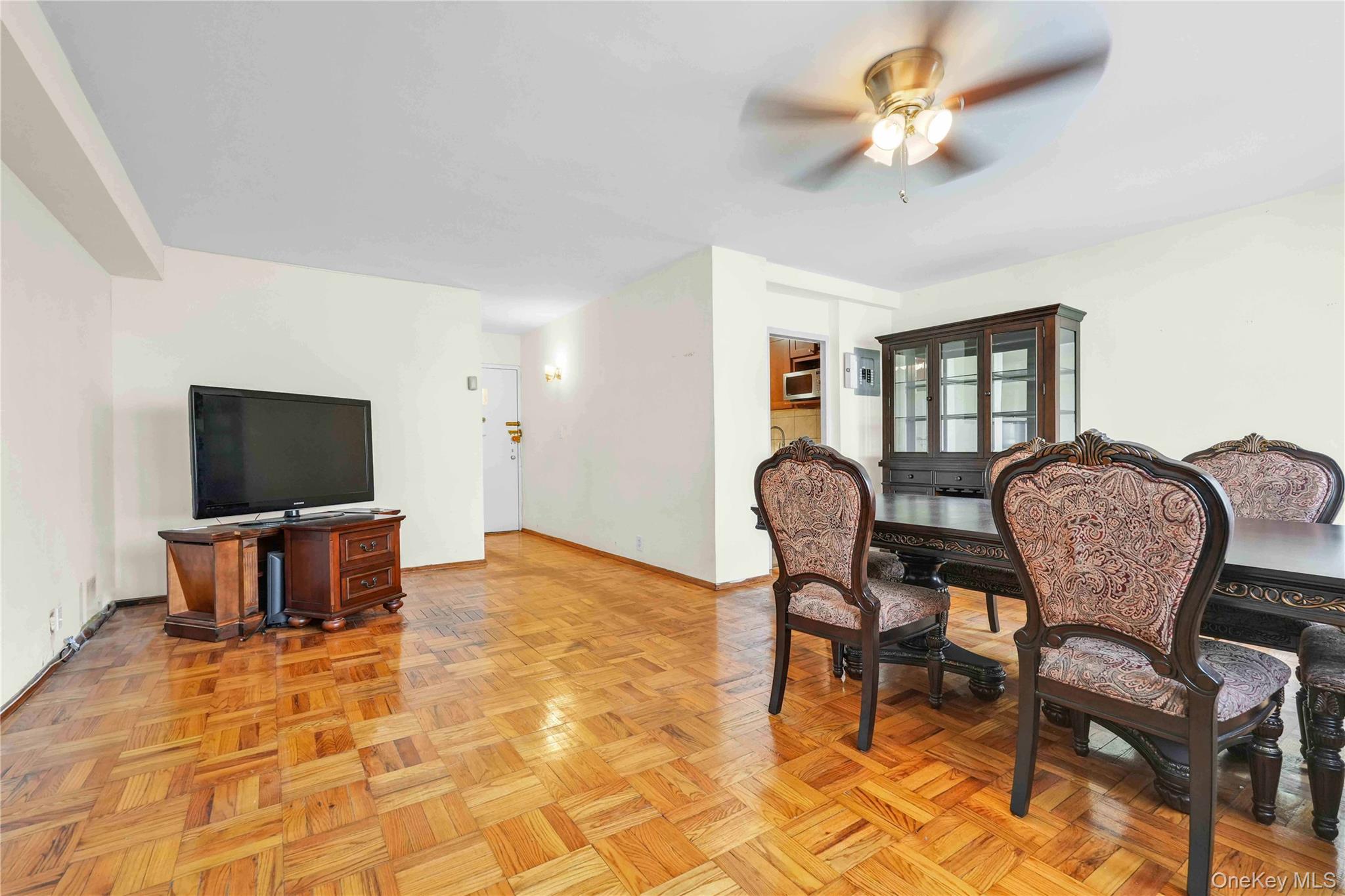 6 Fordham Hill Oval # 11G, Bronx, NY 10468