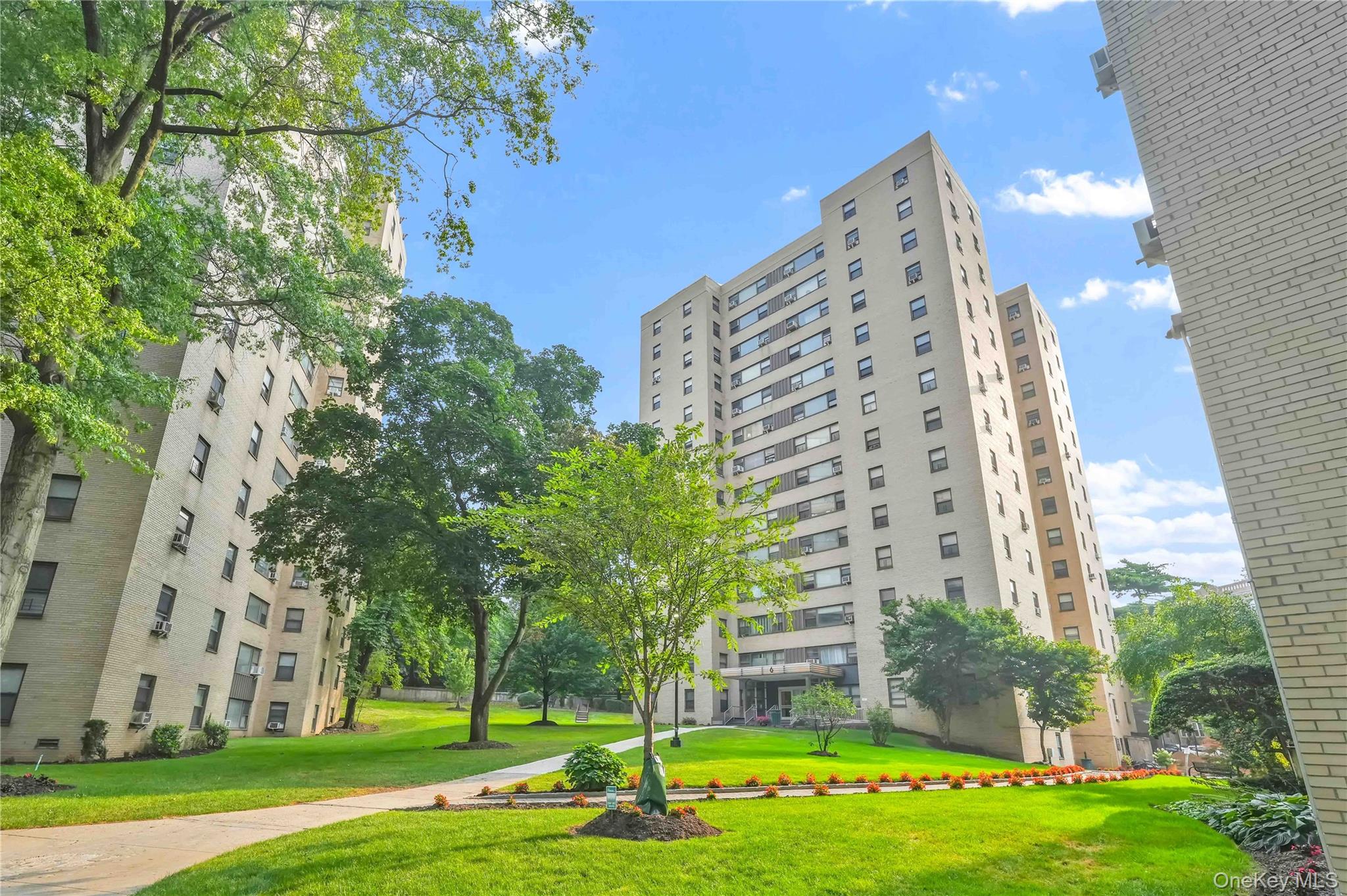6 Fordham Hill Oval # 11G, Bronx, NY 10468